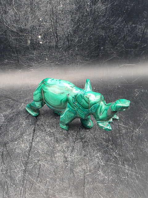 Malachite elephant!! 3.8 ounces, 3.8 inches long!