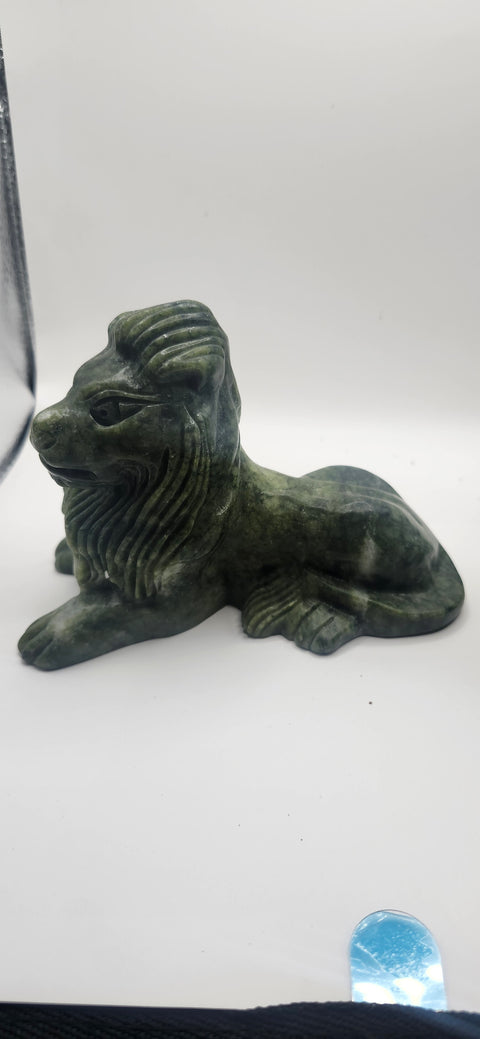 Nephrite jade lion! 1 pound 5 inches long