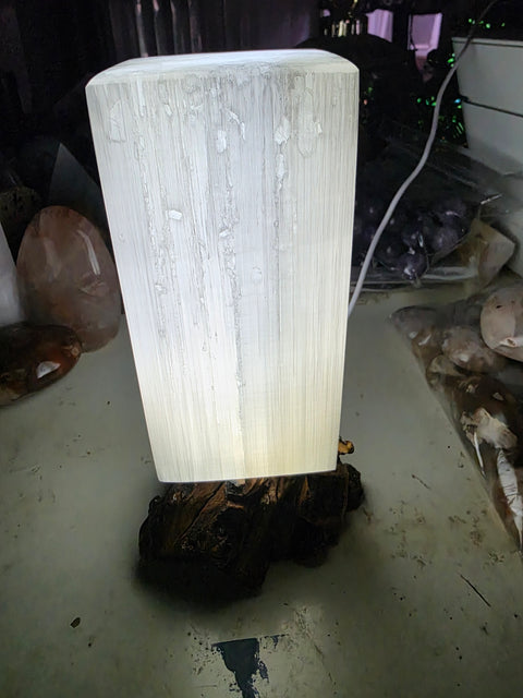 Rectangle polished selenite lamp! 3 pounds, 5.7" tall with led light!