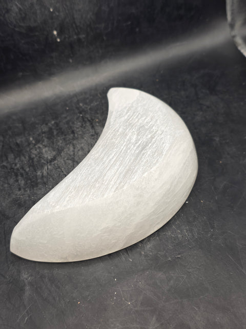 Selenite moon bowl! 9 ounces, 5.4 inches long by 2.1 inches