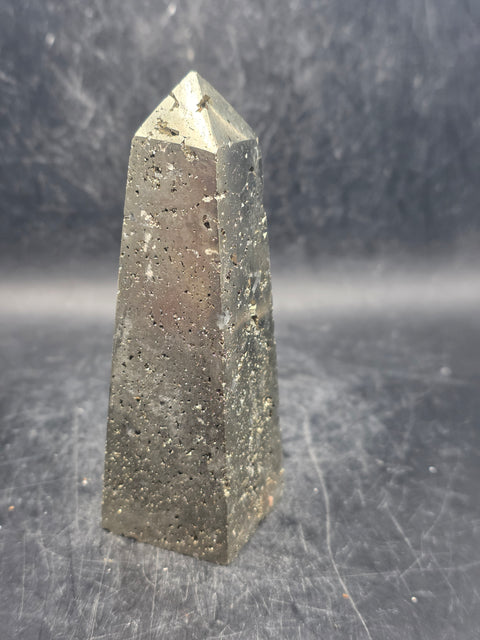 Pyrite tower! 8.5 ounces, 3.8 inches!