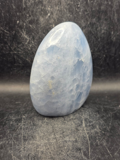 Blue calcite free form! 1.6 pounds, 3.7 inches tall, 3.3" wide