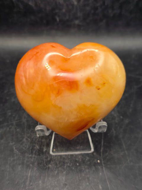 Carnelian agate heart! 2.7 inches wide, 2.4 inches tall