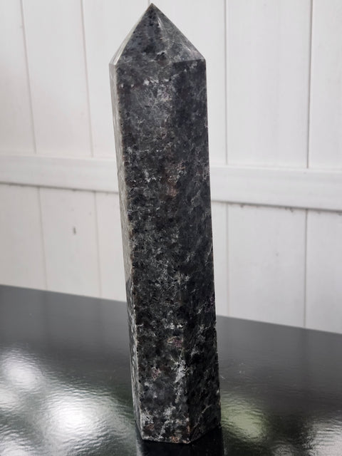 Mega flame stone tower! 9.5 inches, 2.5 pounds!