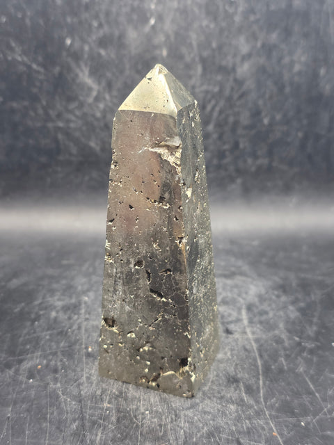 Pyrite tower! 8.5 ounces, 3.8 inches!