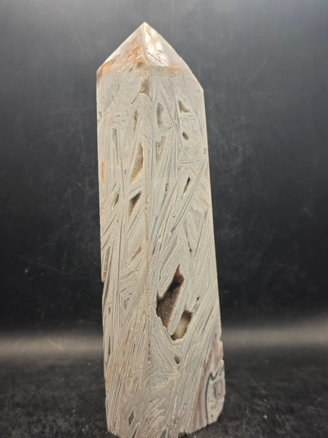 Large white lace agate tower! 1.1 pounds, 6.9 inches tall!