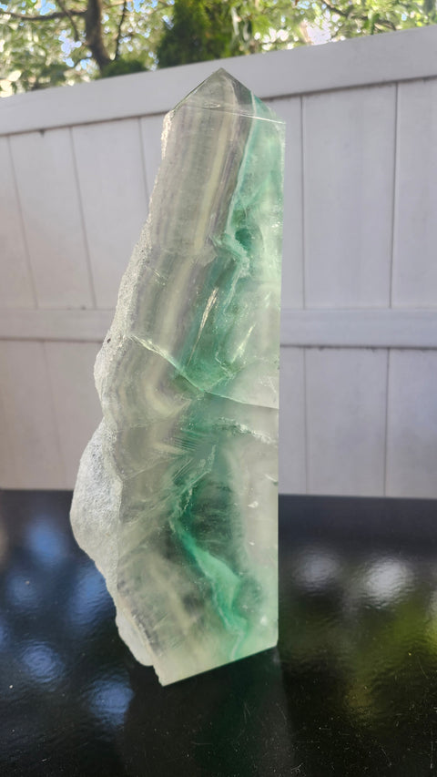 4.5 pound Massive druzy florite free form tower! 10.5 inches tall by 4 wide, 1.5 thick