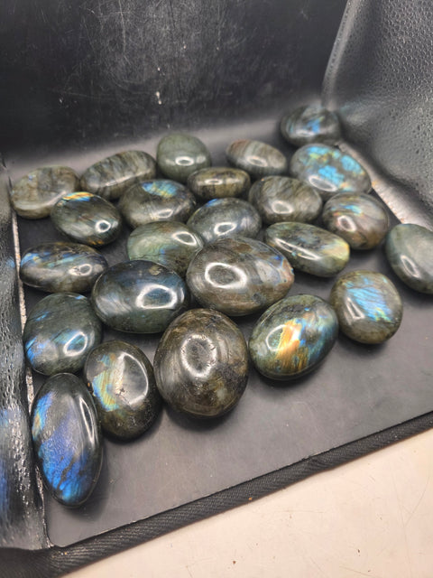 Labradorite palm stone! 1.6 too 2.2 inches!