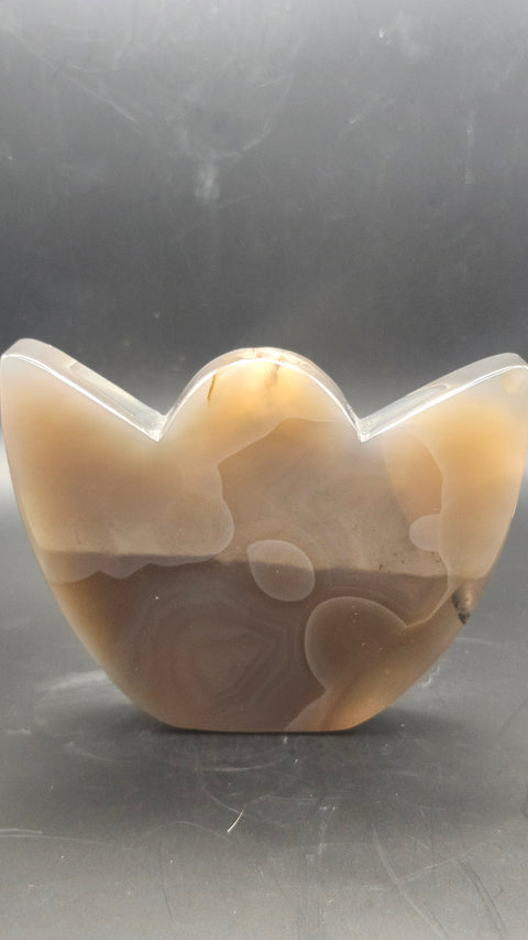 Druzy agate lotus flower. 3.75 inches wide by 2.85 tall, 7 ounces