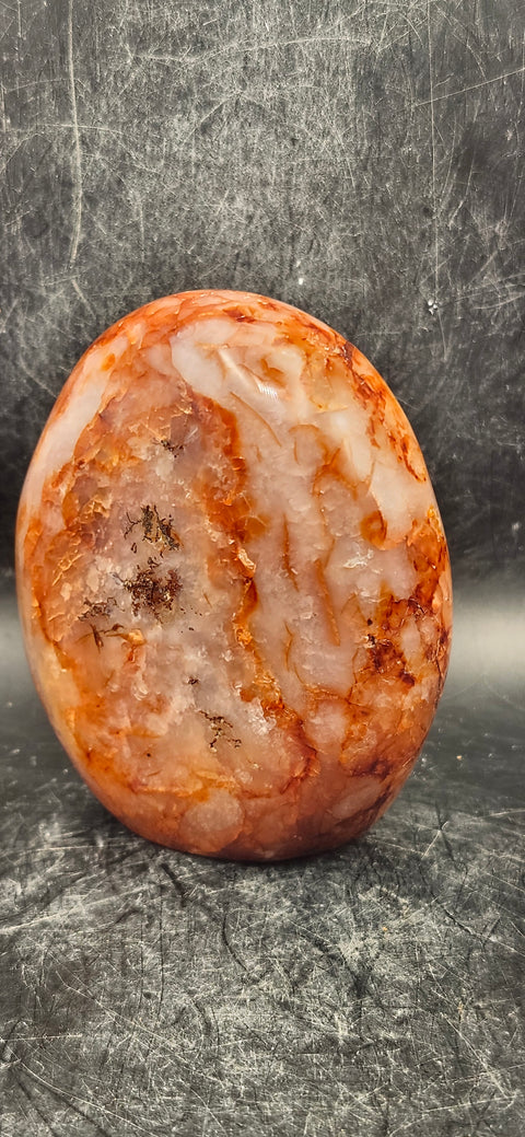 Carnelian agate free-form! 14.5 ounces, 3.2 inches tall, 2.7" wide