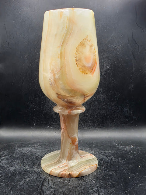 Onyx goblet! 1 pound, 7.5 inches tall, 2.9 inches wide!