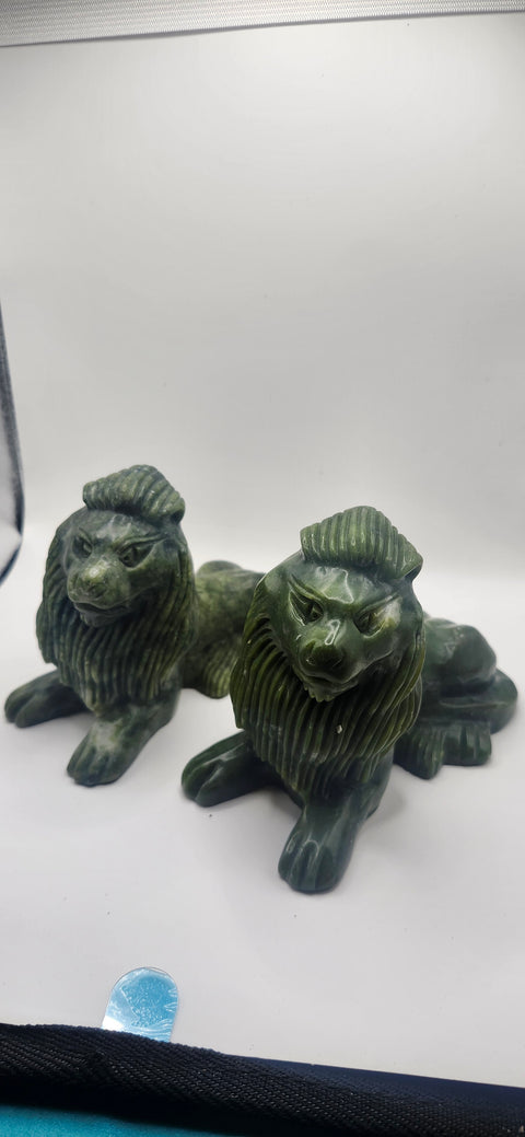 Nephrite jade lion! 1 pound 5 inches long