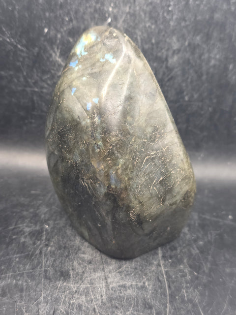 Labradorite free form! 1.10 pounds, 4.2 inches tall, 3.3" wide