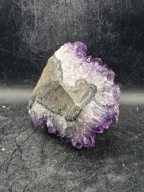 Amethyst special formation! 4.7 inches long, 2.5 tall, 1.4 pounds