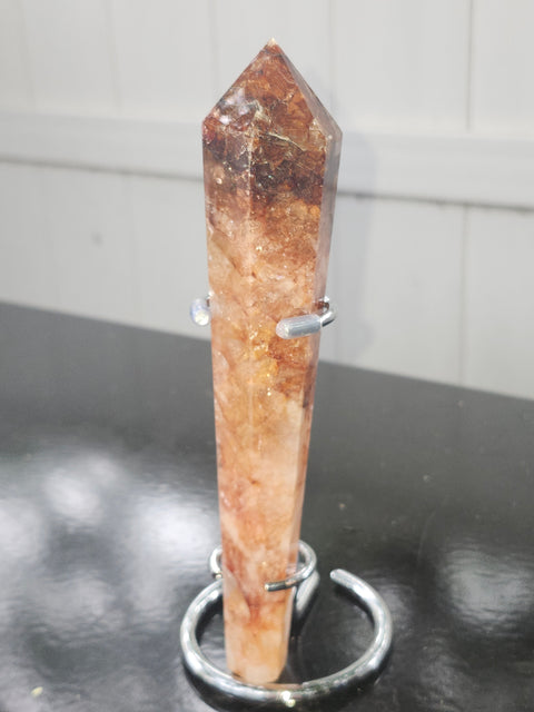 Fire quartz scepter! 7.1 ounces, 7 inches tall!