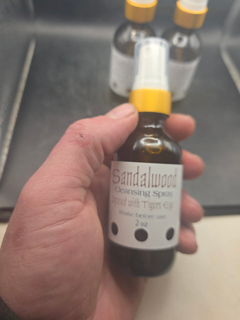 Sandlewood cleansing spray infused with tiger eye!