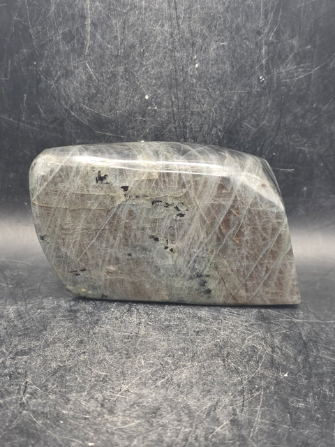 Orange flash sunset labradorite free form! 9.4 ounces, 3.4 inches wide