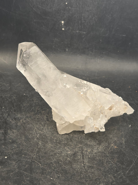 Clear quartz cluster! 5 ounces, 3.8 inches by 2.5 inches!