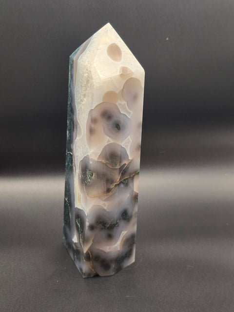 Jumbo moss agate tower! 8 inches tall, 2.12 pounds! 2.5" by 2" base