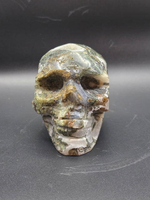Druzy moss agate skull! 1.10 pounds, 3.9 inches long, 3.1" tall