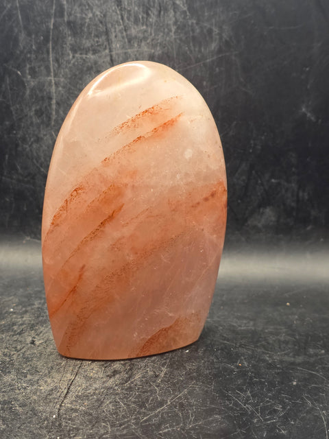 Red hematoid fire quartz free form! 1.1 pounds, 4.3 inches tall!