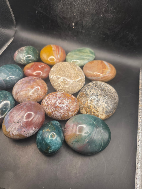 Ocean jasper palm stone! 1.6 too 2.2 inches!