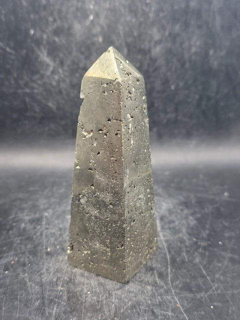 Pyrite tower! 8.5 ounces, 3.8 inches!