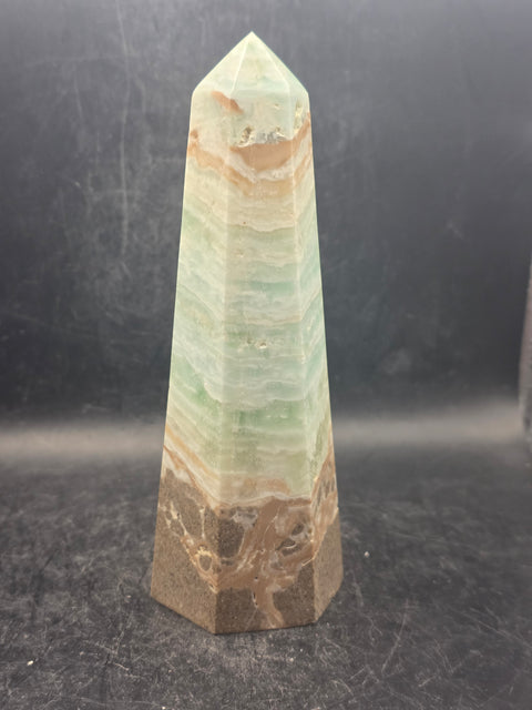 Caribbean calcite tower! 15.4 ounces, 5.7 inches tall!