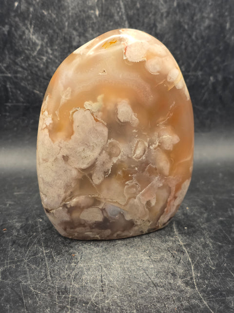 Flower agate free form! 13 ounces, 3.4 inches tall, 2.8" wide